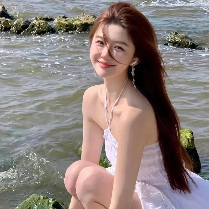 温馨提示   此时此刻开始一大堆诈骗犯要哦发那种微信群的视频说什么内幕中